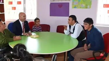 Başkan Altun, Engelli Vatandaşlarla Buluştu