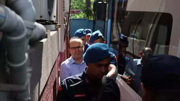 Özlem Çerçioğlu Hakkında Zorla Getirilme Kararı