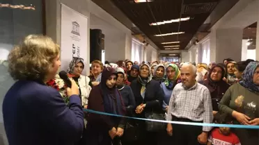 İbadet ve Zarafet' Adlı Sergi Açıldı