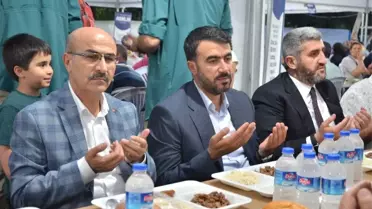 Askon'un Her Gün Bin Kişiye İftar Yemeği Verdiği Çadırı Vali Demirtaş Ziyaret Etti