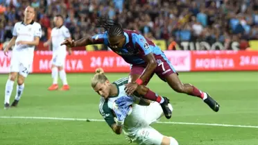 Spor Toto Süper Lig: Trabzonspor: 0 - Beşiktaş: 0 (İlk Yarı)