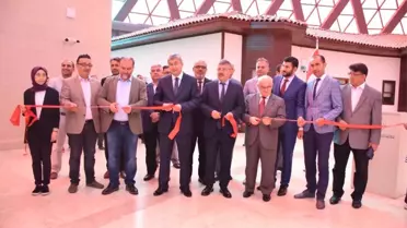 Yetim Çocuklara Umut Olan Resim Sergisi