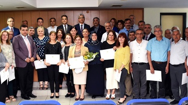 Adana'da Adliye Çalışanlarına 25'inci Yıl Tebrik Belgesi