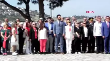 İzmir Denizde Bayrak Açtılar