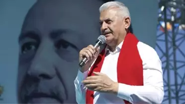 AK Parti İstanbul Adayı Yıldırım, Bir Genci Ailesiyle Birlikte Kendi Evinde İftara Davet Etti
