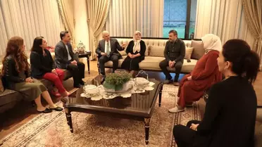 Binali Yıldırım, Twitter'dan Davet Ettiği Aileyle İftar Yaptı