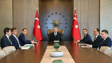 Cumhurbaşkanı Erdoğan, Türk Konseyi Genel Sekreteri Amreyev'i Kabul Etti