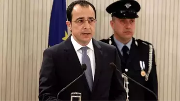 Güney Kıbrıs Dışişleri Bakanı Hristodulidis: Adayı Birleştirmek Gittikçe Zorlaşıyor