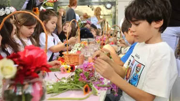Minikler Anneleri İçin Koku Tasarladı