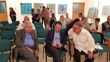 Rum Dışişleri Bakanı: Kıbrıs'ta Zaman Geçtikçe Birleşme Zorlaşıyor