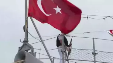 Tcg Akçakoca' ve 'Tcg Yavuz' Alsancak Limanı'nda