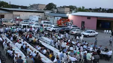 Belediye Başkanı Sarı Çalışanlarla İftar Yaptı