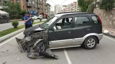 Samsun'da cip aydınlatma direğine çarptı: 1 yaralı