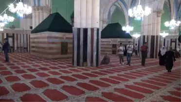 Yılda 631, ayda 57 vakit ezanın yasaklandığı cami Halilurrahman...