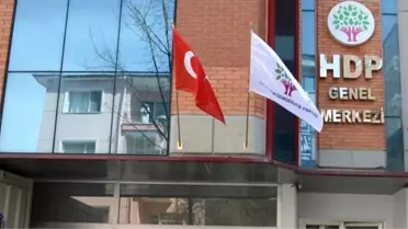Kemal Kılıçdaroğlu'nun 'Kürtçe' Çıkışına HDP'den Destek: Bu İfadelerin Çok Önemli Olduğunu Düşünüyoruz
