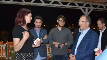 Rektör Uzun, öğrencilerle iftar yaptı