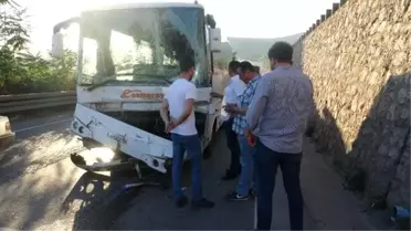 Körfez'de zincirleme kaza: 6 yaralı