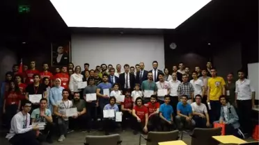 Genç mucitlerin projeleri yarıştı