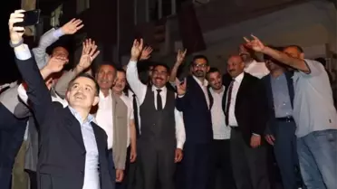 Tarım ve Orman Bakanı Pakdemirli'den çat kapı ev ziyareti