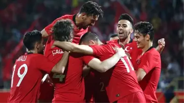 Milli Takım, Özbekistan'ı iki golle geçti