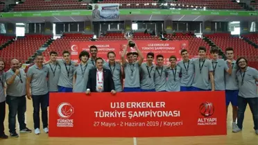 U-18 Erkekler Türkiye Basketbol Şampiyonu Galatasaray oldu