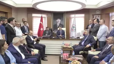 Canikli: 'İstanbul Büyükşehir Belediye Başkanı olamazsın'