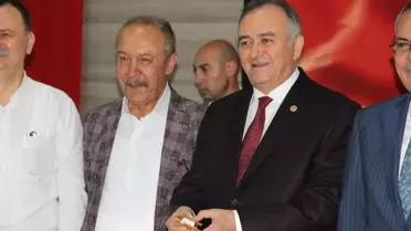 Manisa'da bisküvi arası lokumlu bayram kutlaması