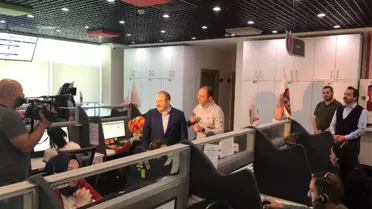 Bakan Varank'tan Beyaz Masa Çağrı Merkezi'ne bayram ziyareti