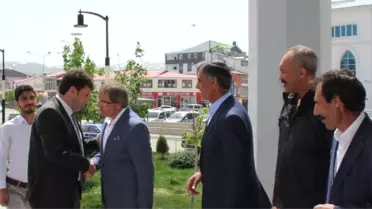 Başkan Yaşar, belediye personeli ile bayramlaştı