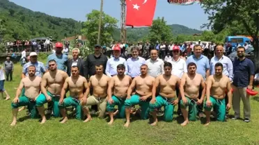 Güreşler nefes kesti