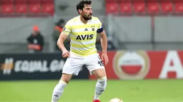 Şener Özbayraklı, Instagram hesabından Fenerbahçe'yi takipten çıktı