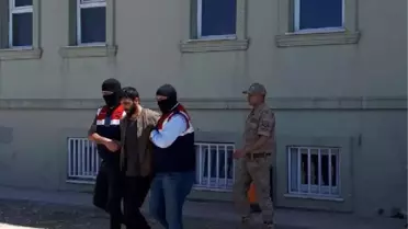 Beşiktaş'taki saldırıyı düzenleyen teröristlerden biri yakalandı