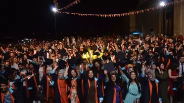 Turgut Özal Üniversitesi ilk mezunlarını verdi