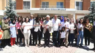 Edremit Anadolu Lisesi öğrencilerinden resim sergisi