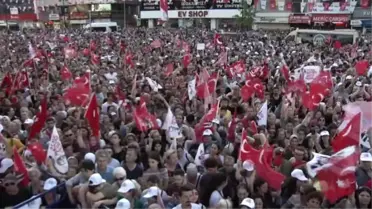 'İstanbul'da kentsel dönüşümü kabus olmaktan kurtaracağım'