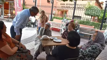Vali Deniz, İzmir Caddesi esnafını ziyaret etti