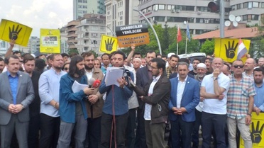 Mısır Büyükelçiliği önünde gıyabi cenaze namazı kılındı