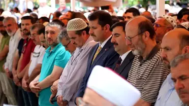 Mursi için gıyabi cenaze namazı