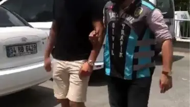 Yolu trafiğe kapatıp 'drift' yapan maganda yakalandı