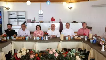 Başkan Bıyık'tan hayırsever işadamlarına teşekkür plaketi