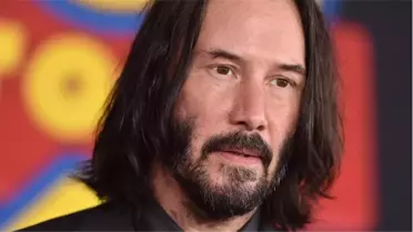 Keanu Revees İçin Hayranlarından 'Yılın Kişisi Olsun' Kampanyası