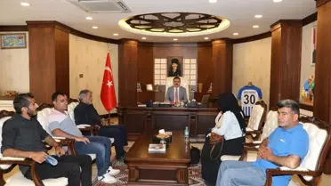 Şehit işçilerin ailelerinden Vali Akbıyık'a ziyaret