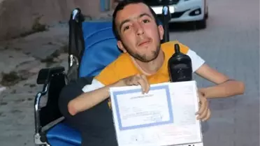 Bedensel engelli Abdullah'ın hedefi bilgisayar mühendisliği