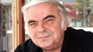 Sanatçı Enis Fosforoğlu yaşamını yitirdi