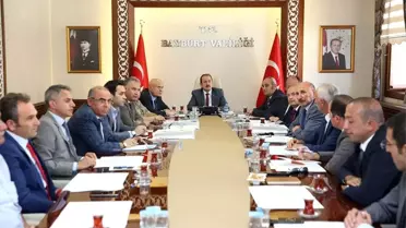 İl Mahalli Çevre Kurulu Toplantısı Vali Pehlivan başkanlığında gerçekleştirildi