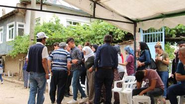 Şehit Önlemeç'in cenazesi Isparta'ya getirildi (2)