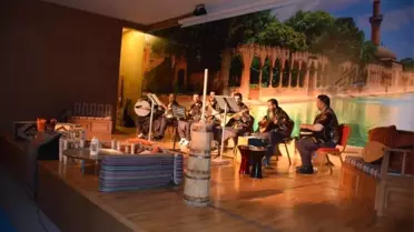 Dilovası'nda Urfa sıra gecesi coşkusu
