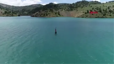 SİVAS Baraj içindeki minare, eski köyün simgesi oldu