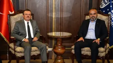 Rektör Kılavuz'dan şehir protokolüne iade-i ziyaret