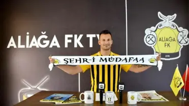 Aliağaspor Çağrı Tekin'i renklerine bağladı